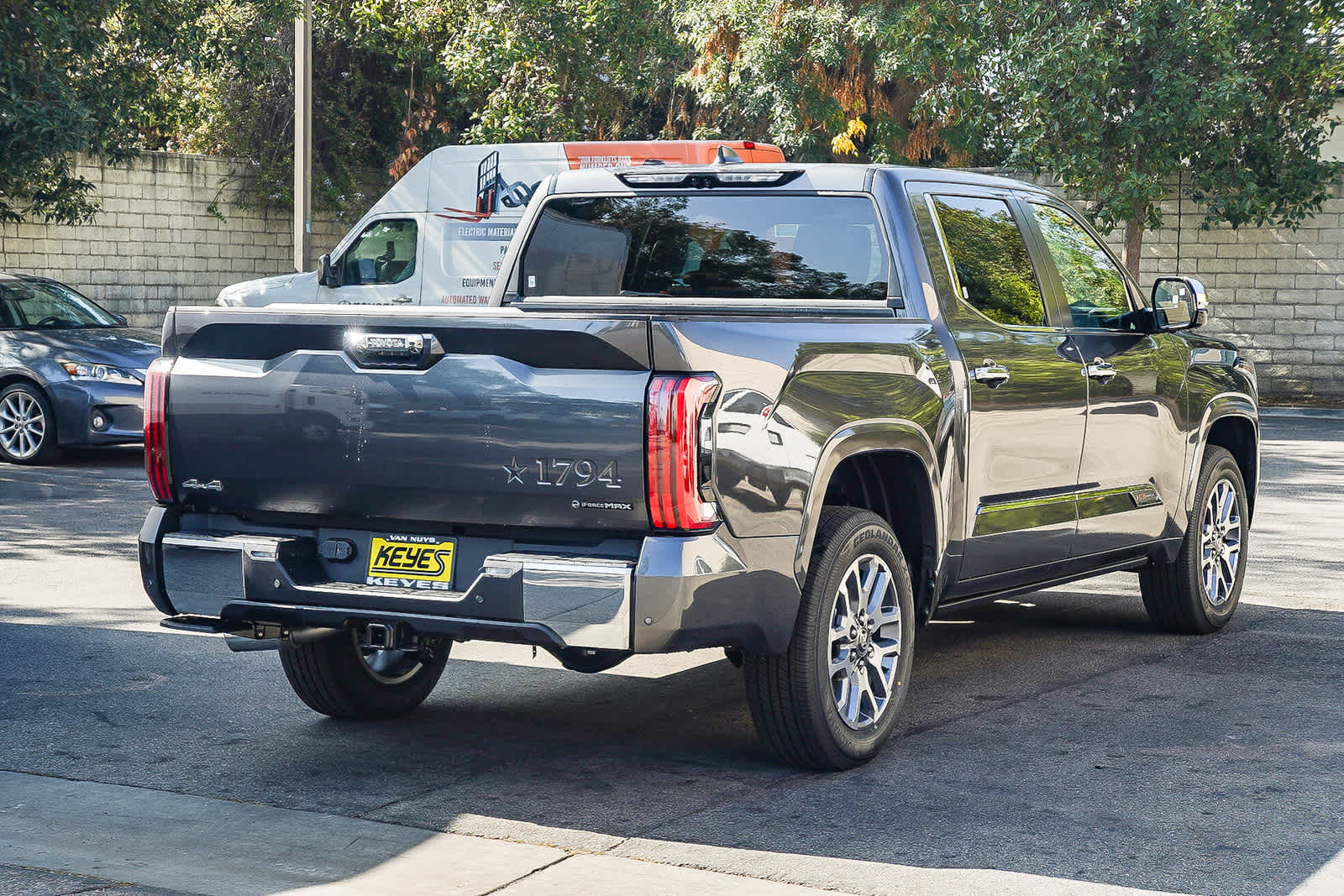 Thumbnail: 2026 Toyota Tundra - 4