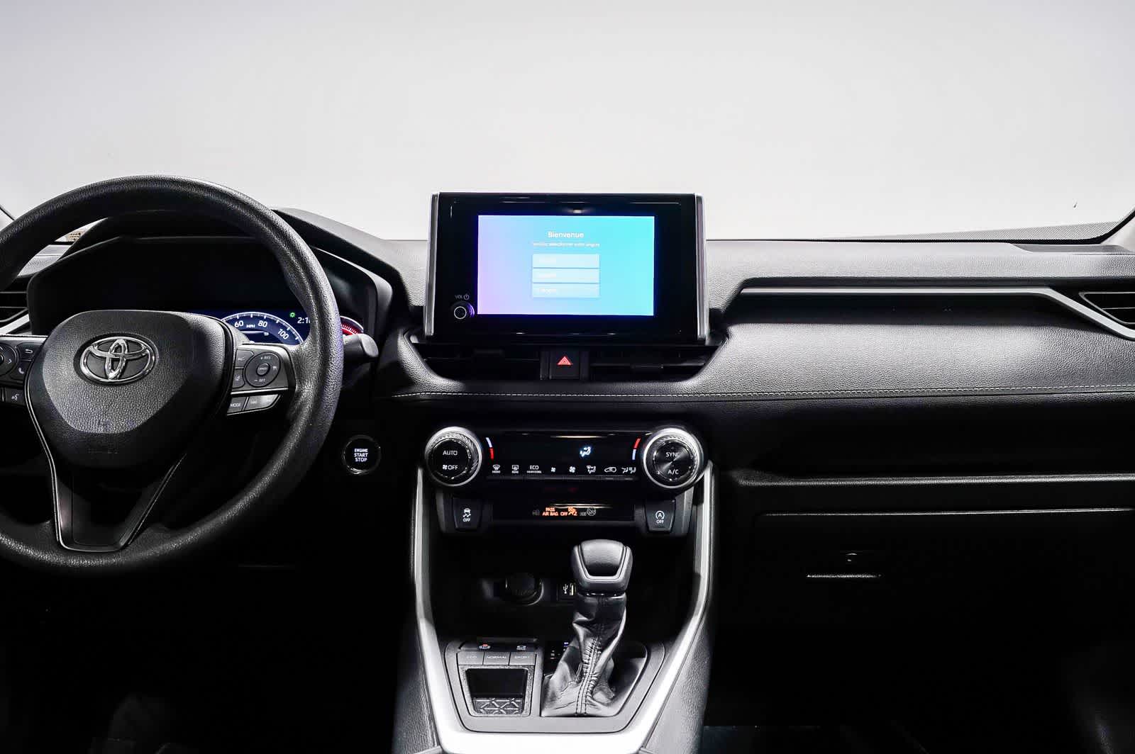 Thumbnail: 2023 Toyota RAV4 - 14