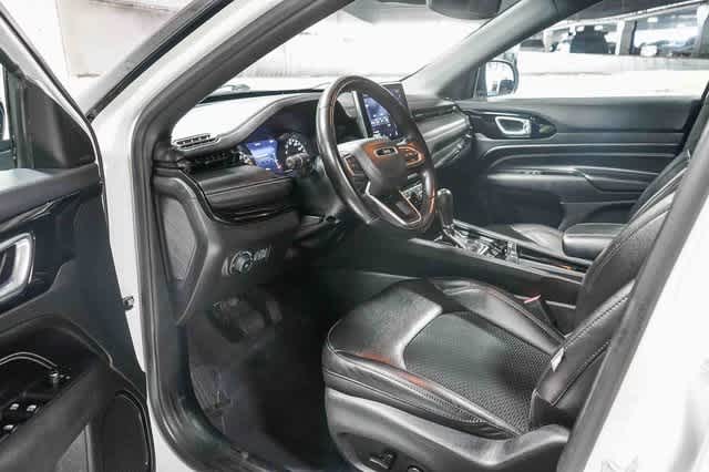 Thumbnail: 2022 Jeep Compass - 17
