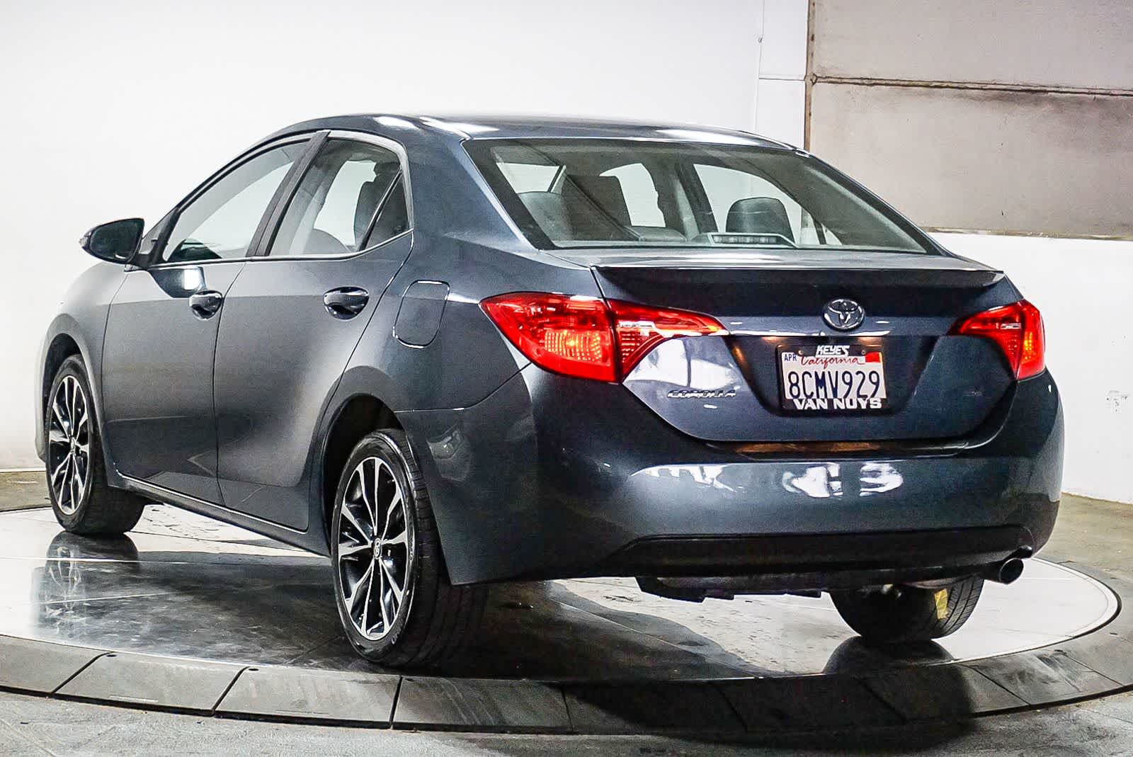Thumbnail: 2018 Toyota Corolla - 8