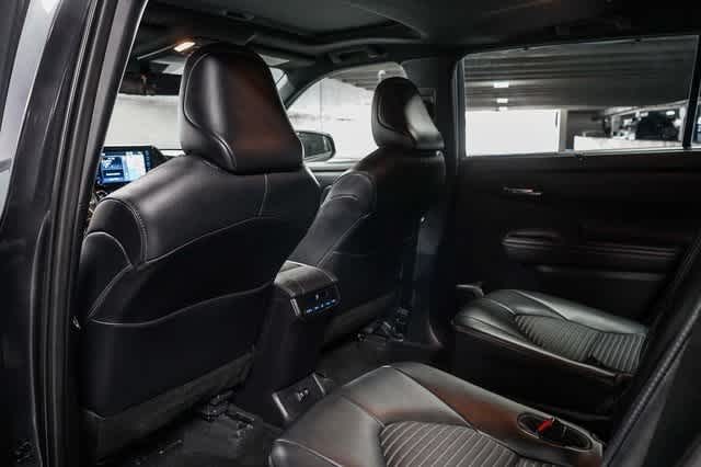 Thumbnail: 2021 Toyota Highlander - 20