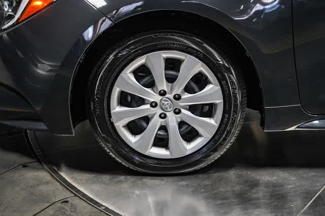 Thumbnail: 2023 Toyota Corolla - 9