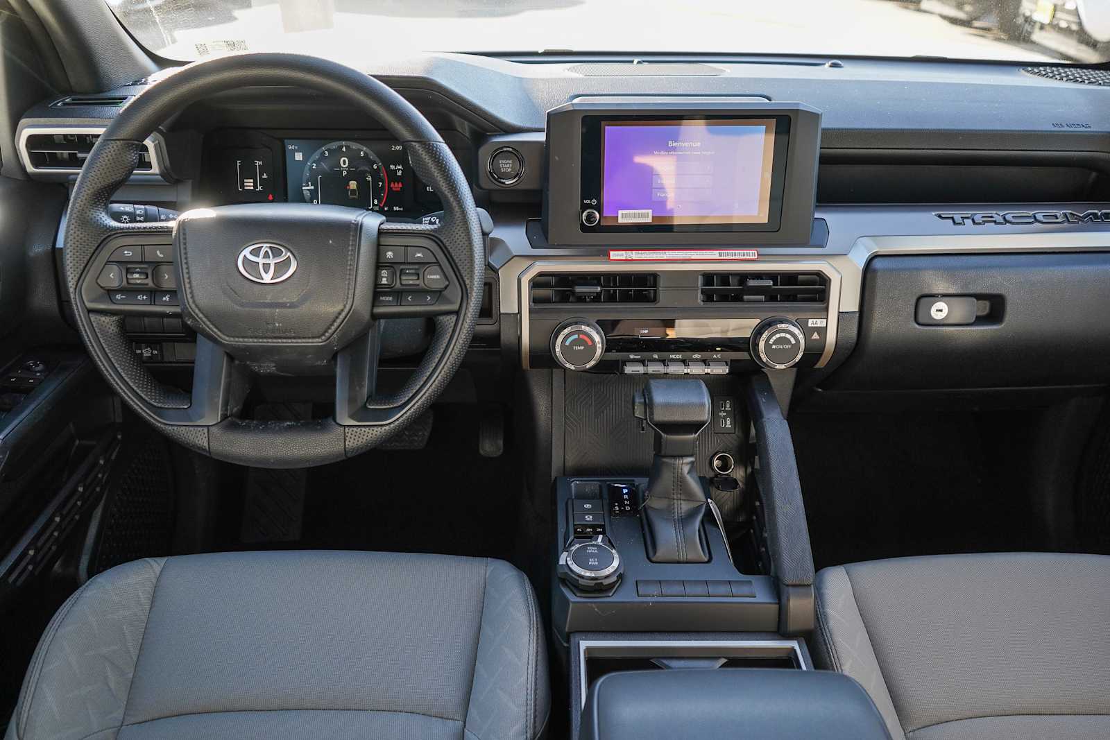 2025 Toyota Tacoma SR5 17