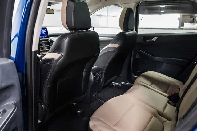 2022 Ford Escape SE Sport Hybrid 19