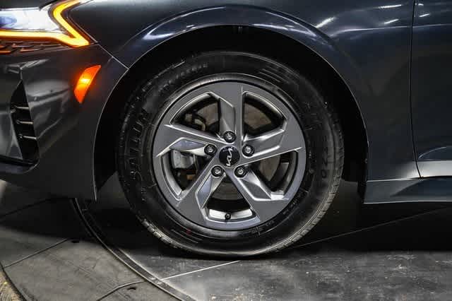 Thumbnail: 2022 Kia K5 - 9