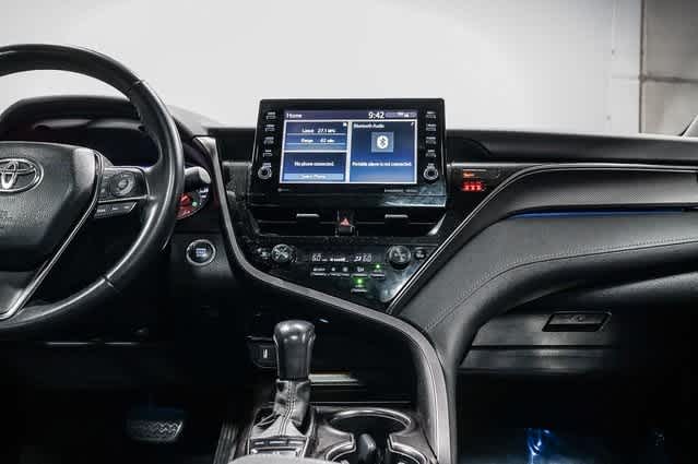 Thumbnail: 2021 Toyota Camry - 14