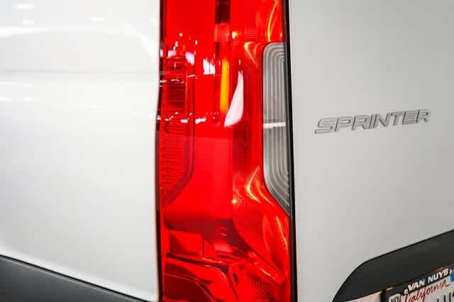 Thumbnail: 2023 Mercedes-Benz Sprinter - 11