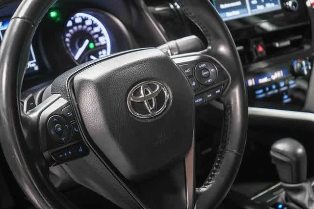 Thumbnail: 2023 Toyota Camry - 20