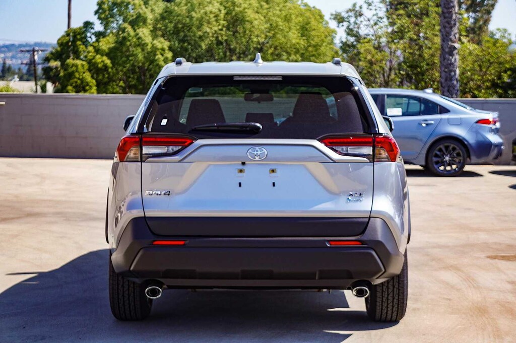 New 2025 Toyota RAV4 Hybrid XLE SUV