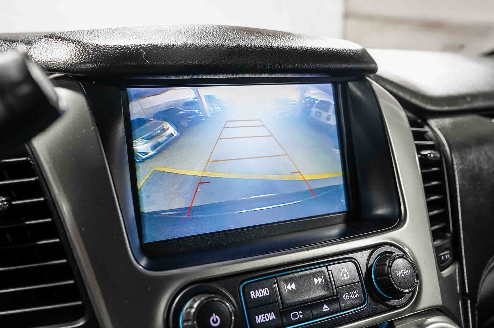 Thumbnail: 2018 Chevrolet Suburban - 26