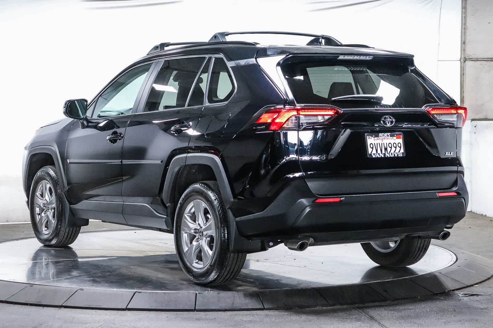 Thumbnail: 2025 Toyota RAV4 - 3