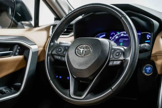 Thumbnail: 2019 Toyota RAV4 - 16