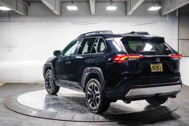 Thumbnail: 2020 Toyota RAV4 - 2