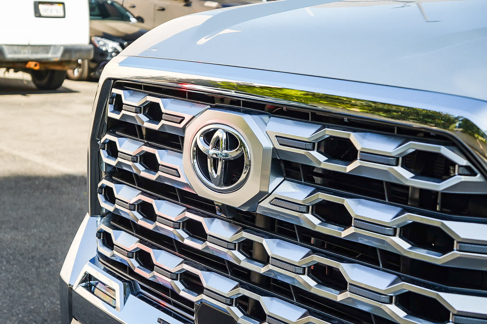 Thumbnail: 2026 Toyota Tundra - 9