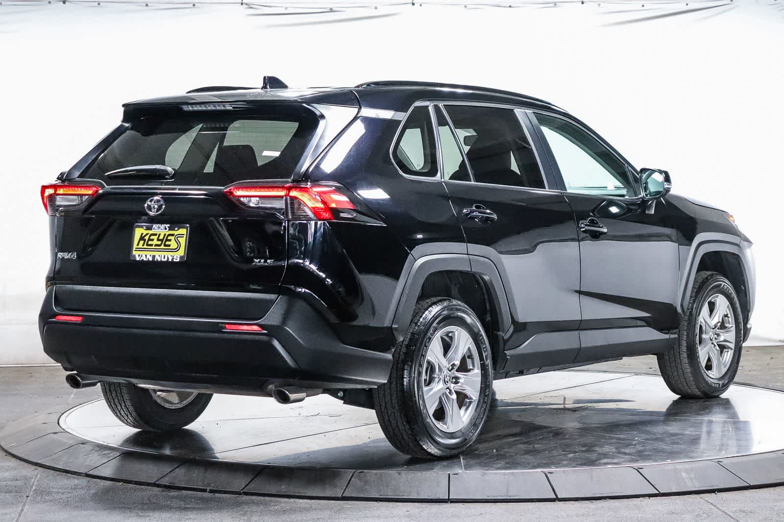 Thumbnail: 2024 Toyota RAV4 - 5