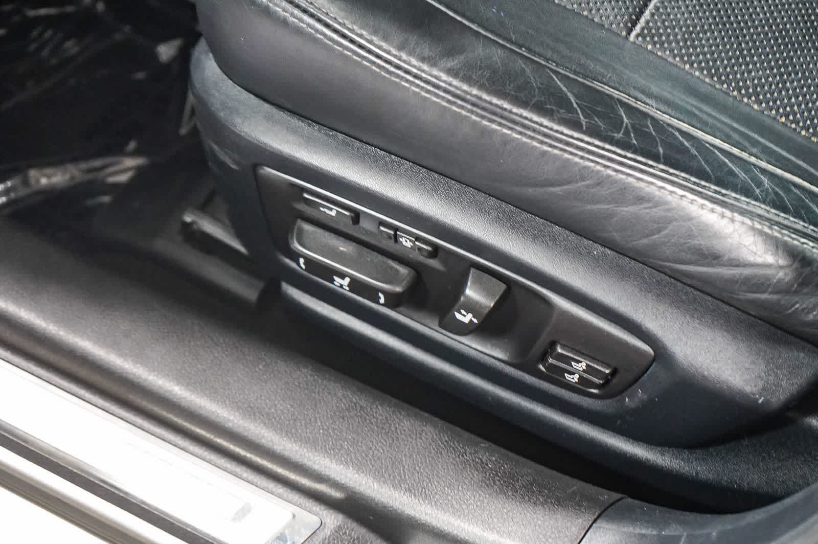 Thumbnail: 2015 Lexus GS - 23