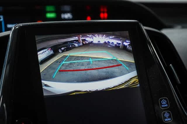 Thumbnail: 2018 Toyota Prius Prime - 25