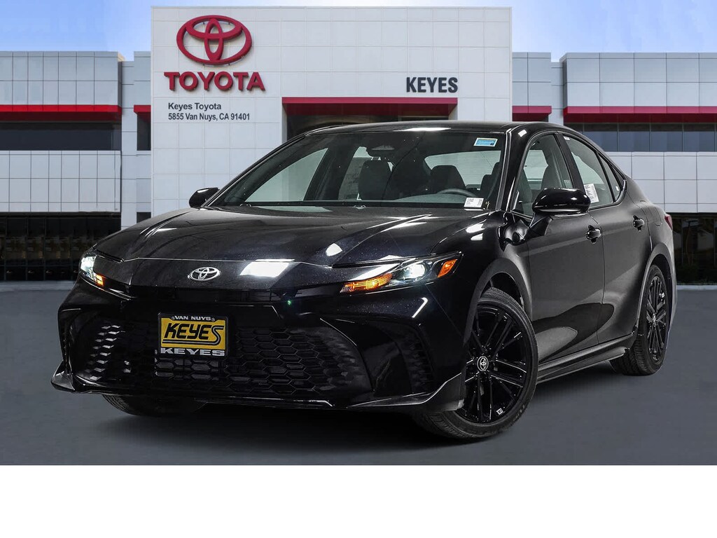 New 2026 Toyota Camry SE Sedan