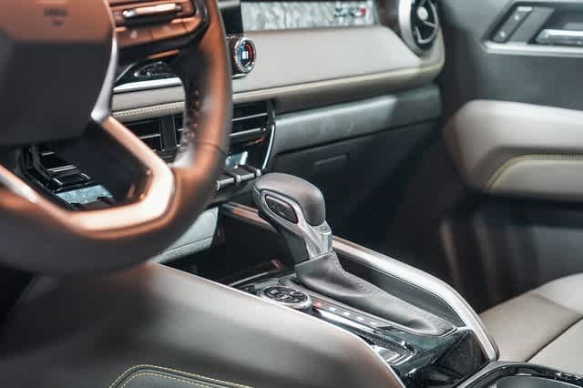 Thumbnail: 2025 Chevrolet Colorado - 23