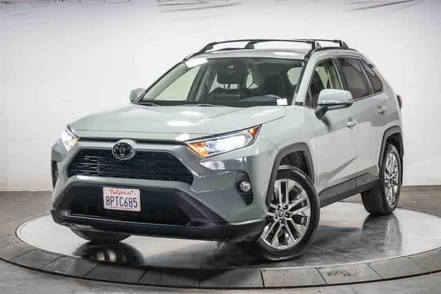 Thumbnail: 2020 Toyota RAV4 - 1