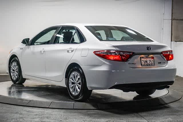Thumbnail: 2017 Toyota Camry - 3