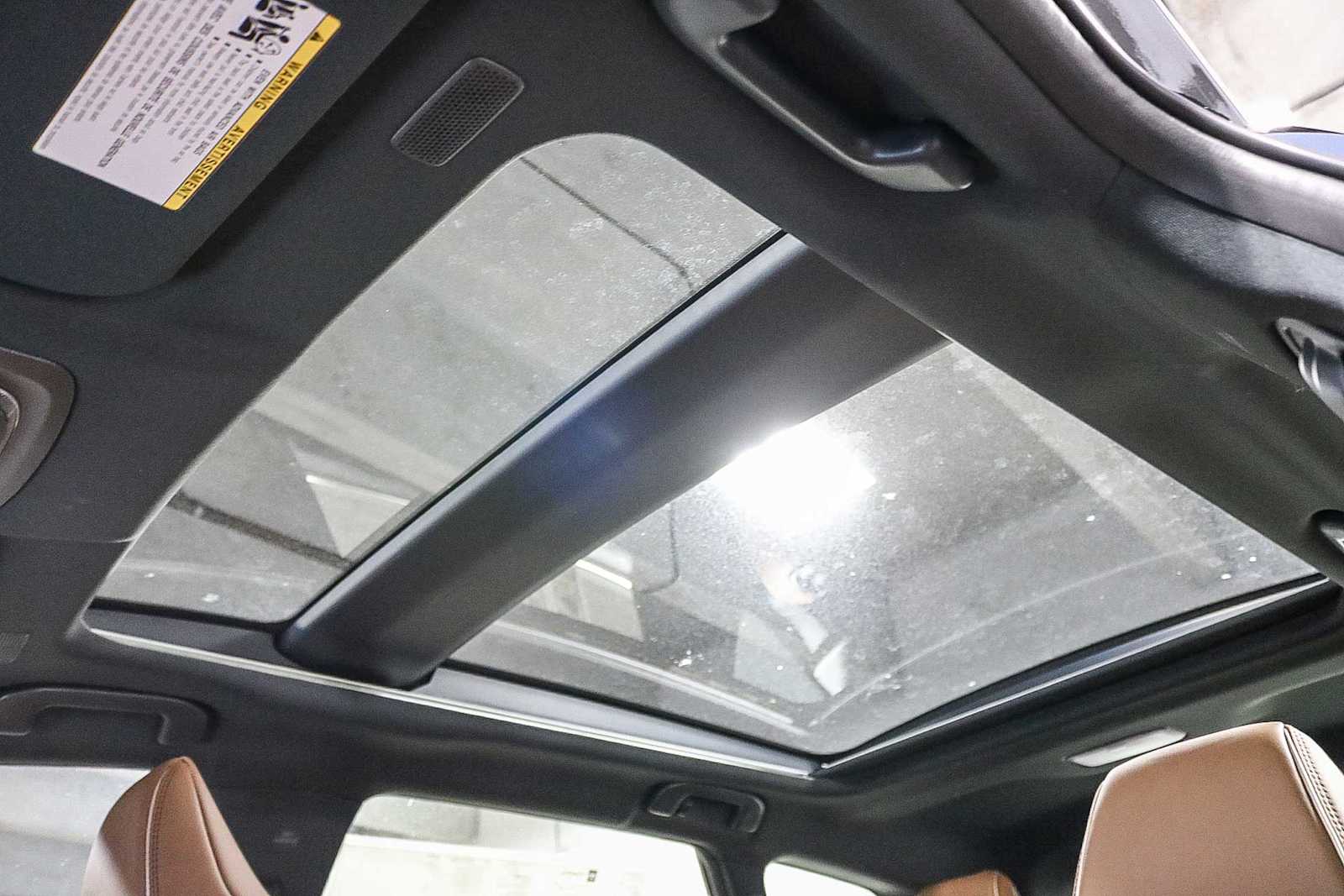 Thumbnail: 2025 Toyota Crown Signia - 28