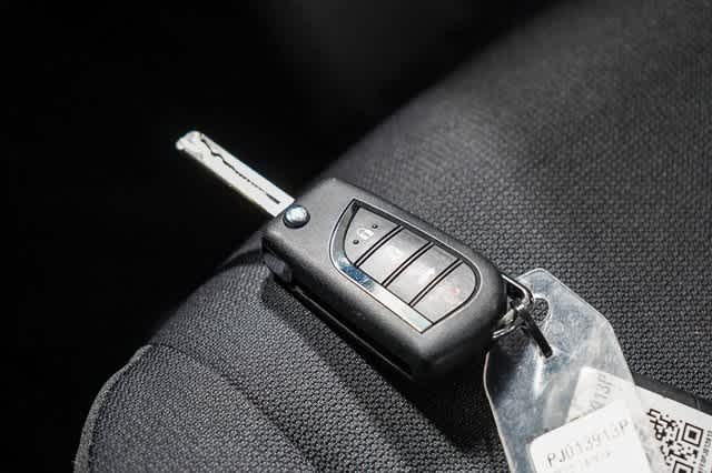 Thumbnail: 2023 Toyota Corolla - 28