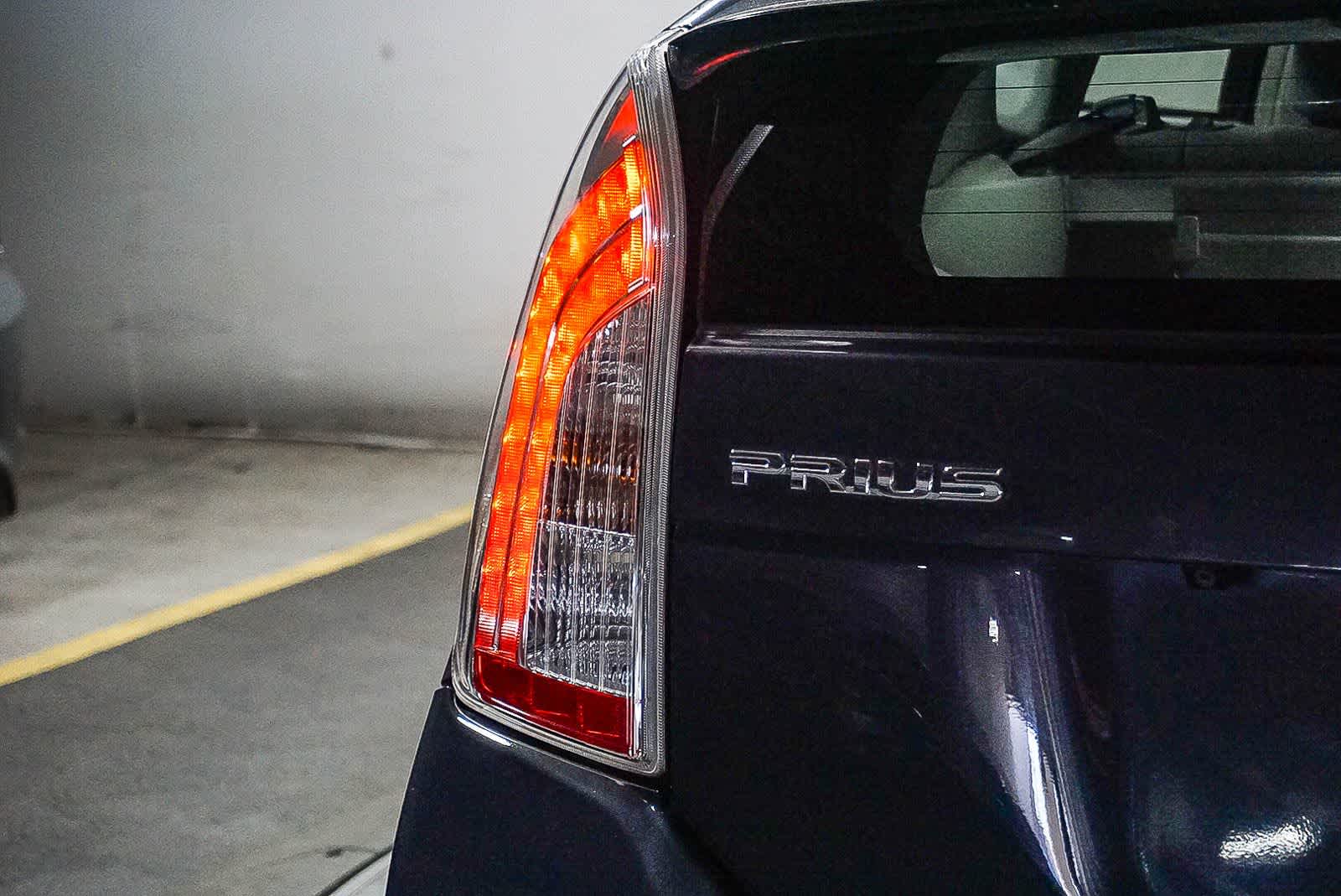 Thumbnail: 2013 Toyota Prius - 11