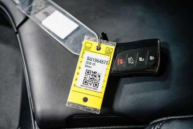 Thumbnail: 2025 Lexus ES - 30