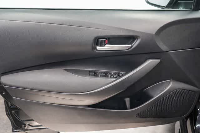 Thumbnail: 2021 Toyota Corolla - 21