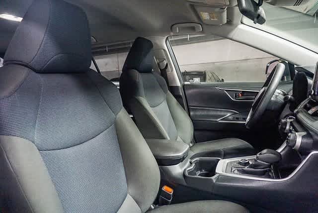 Thumbnail: 2024 Toyota RAV4 - 18