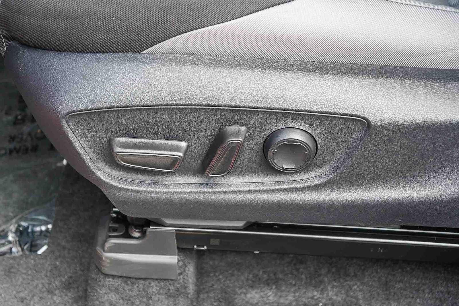 Thumbnail: 2025 Toyota Tacoma - 23