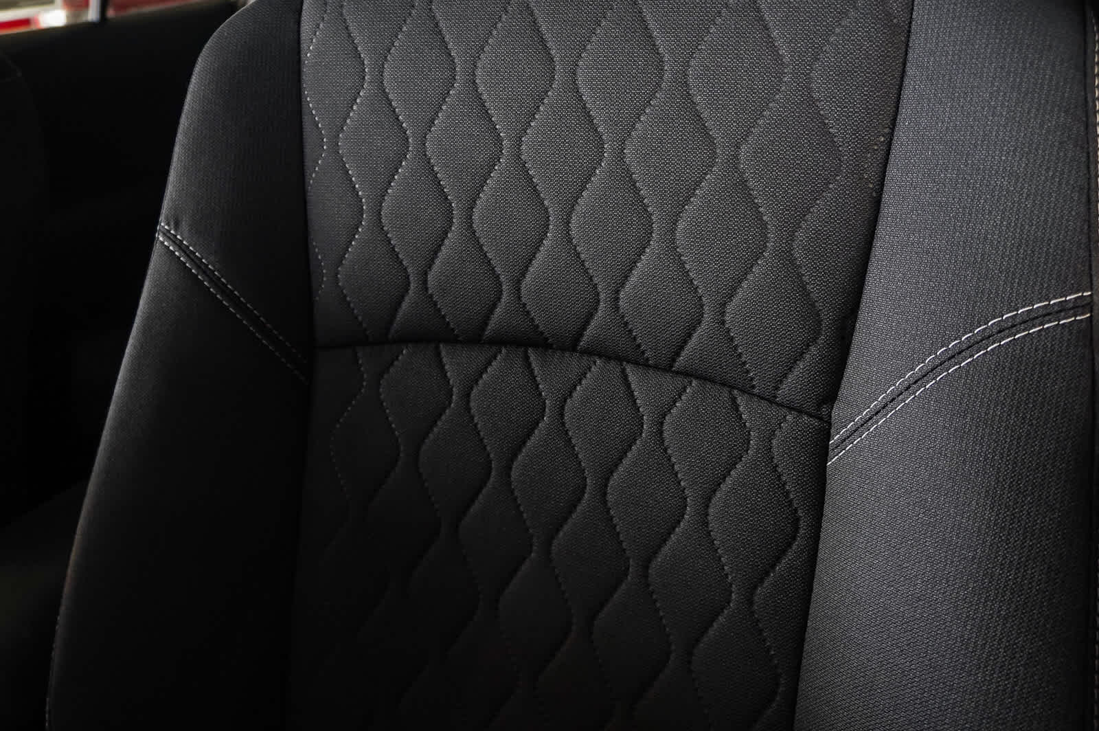 2025 Toyota Corolla LE 27