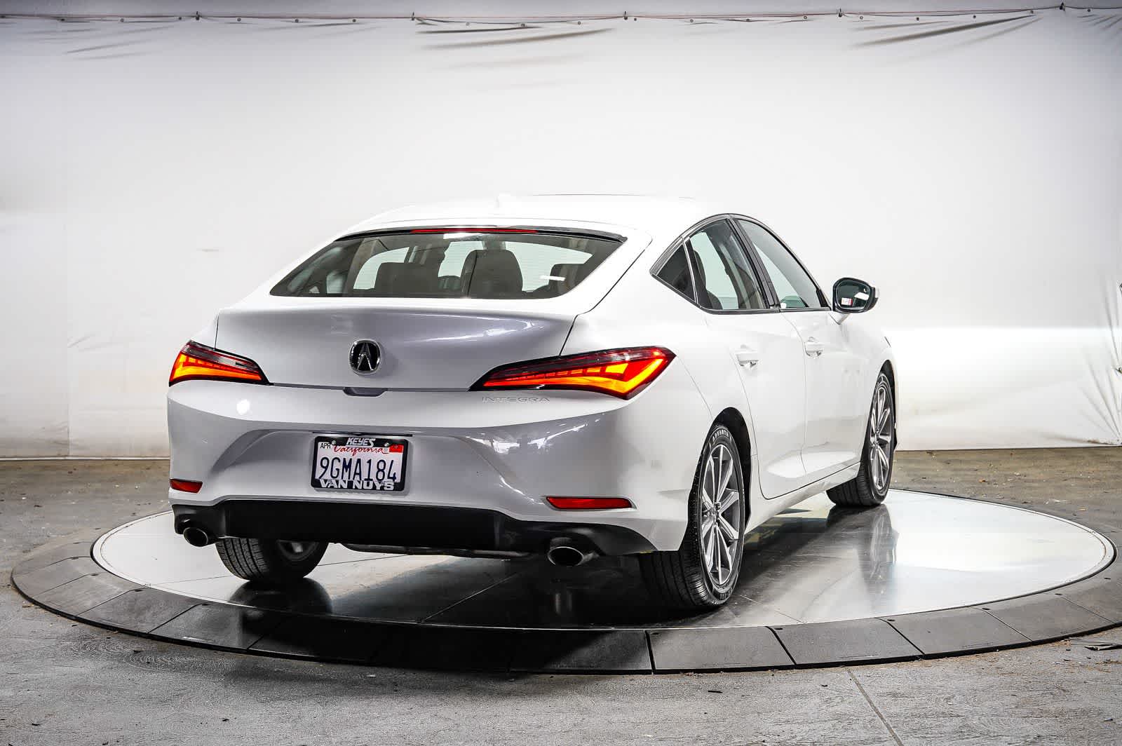 Thumbnail: 2023 Acura Integra - 4