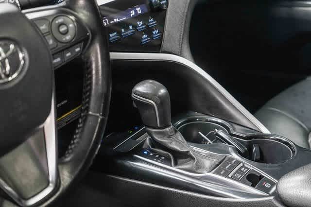 Thumbnail: 2020 Toyota Camry - 25