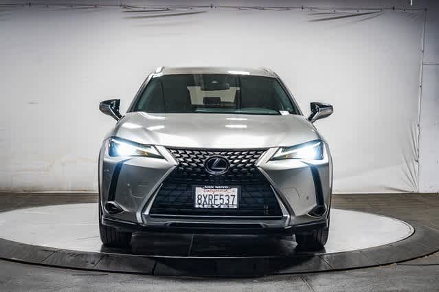 Thumbnail: 2021 Lexus UX - 6