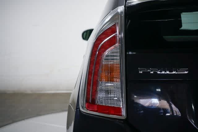 Thumbnail: 2015 Toyota Prius - 10