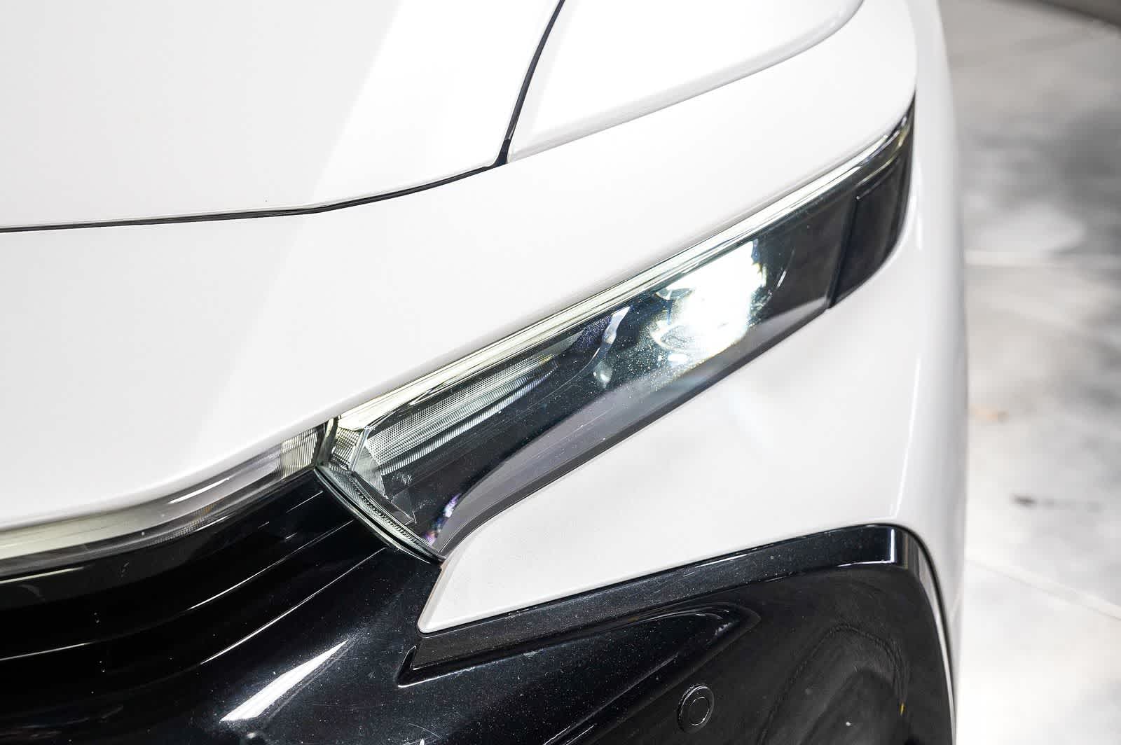 Thumbnail: 2023 Toyota Crown - 7