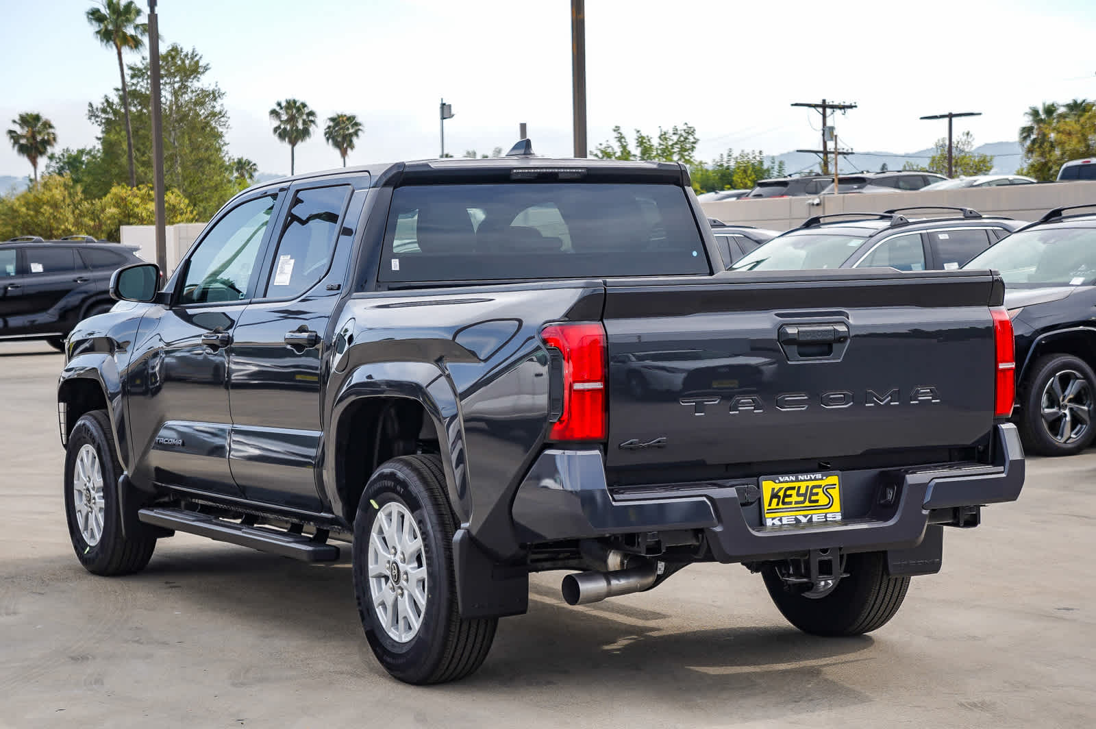 2025 Toyota Tacoma SR5 19