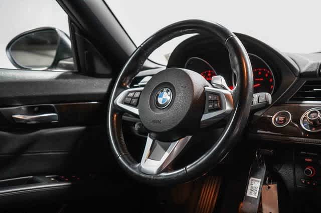 Thumbnail: 2011 BMW Z4 - 14