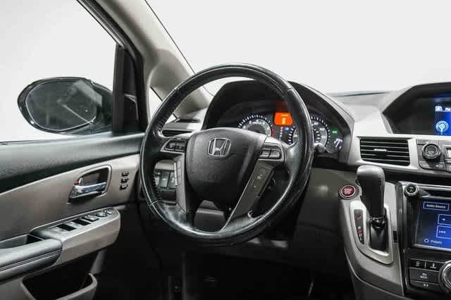 Thumbnail: 2016 Honda Odyssey - 15