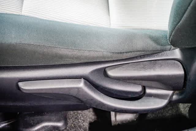 Thumbnail: 2014 Toyota Prius c - 19