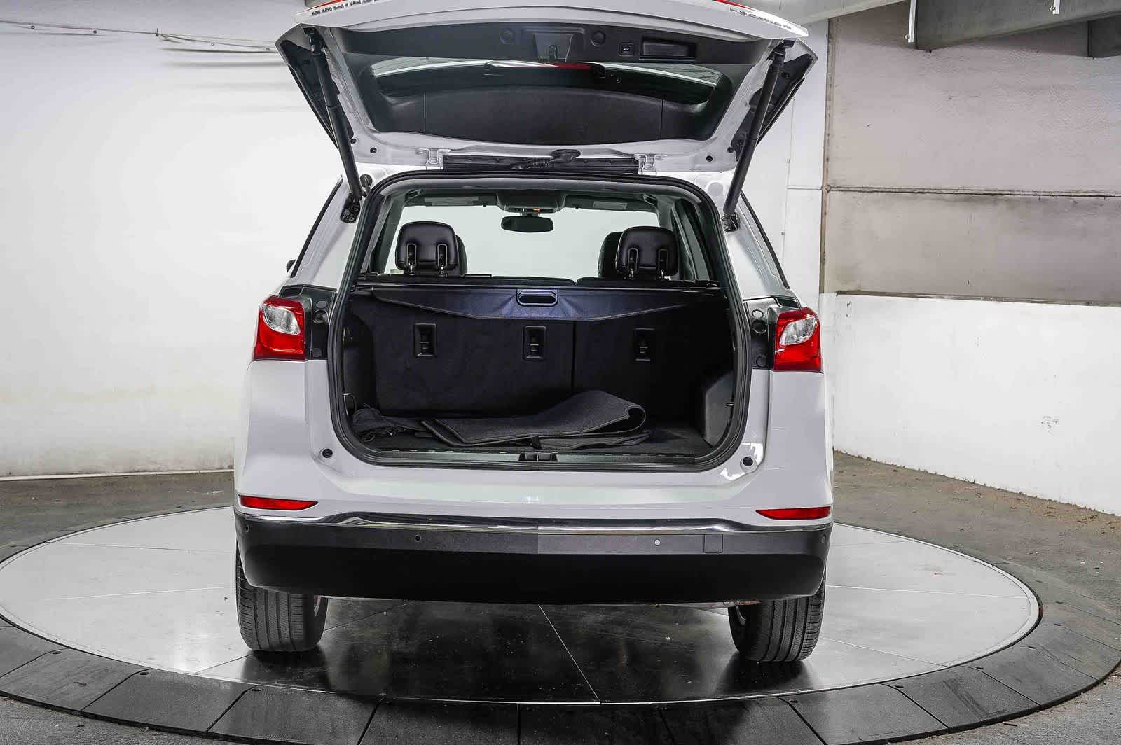 Thumbnail: 2019 Chevrolet Equinox - 26