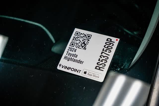 Thumbnail: 2024 Toyota Highlander - 30