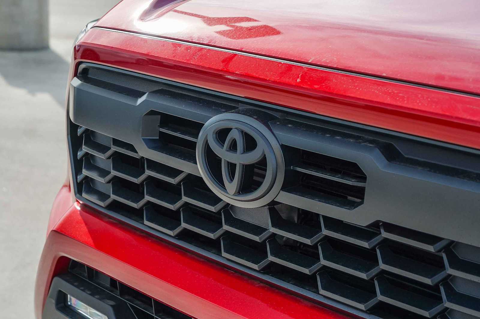 Thumbnail: 2025 Toyota Tacoma - 9