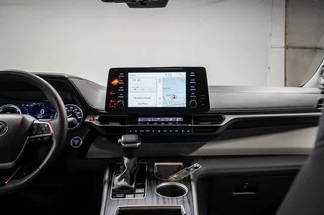 Thumbnail: 2024 Toyota Sienna - 14