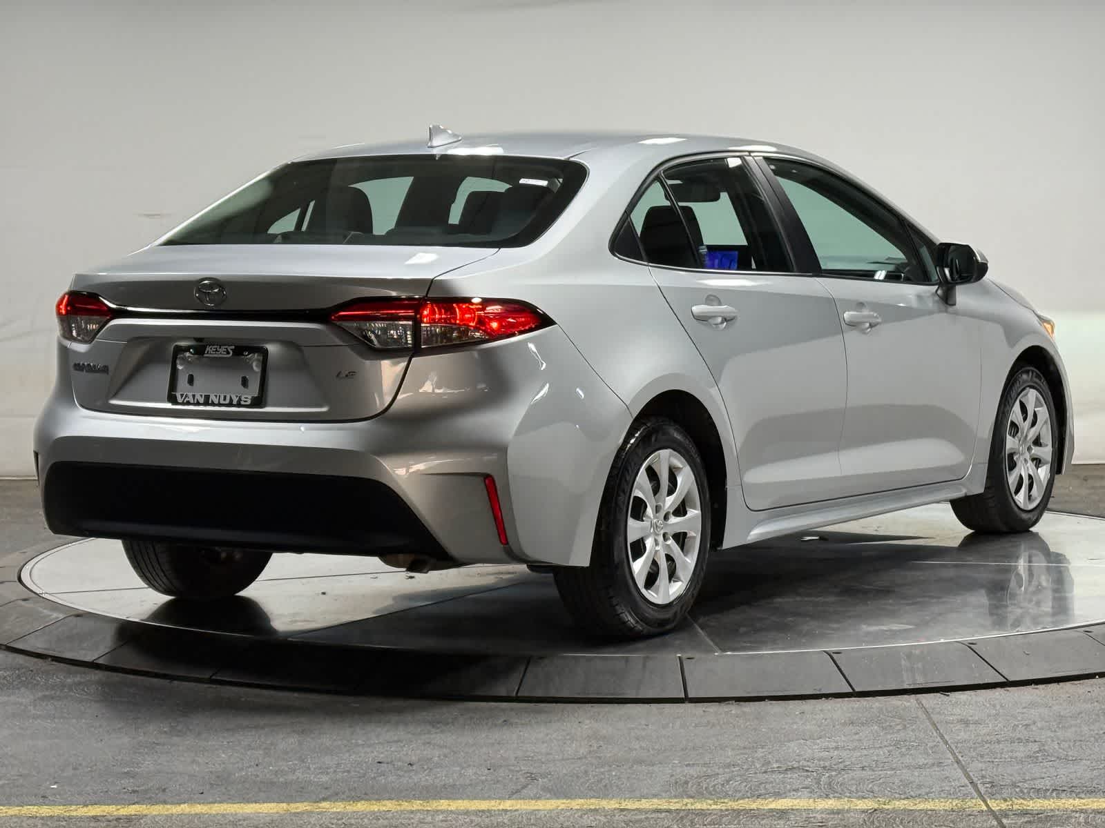 Thumbnail: 2024 Toyota Corolla - 4