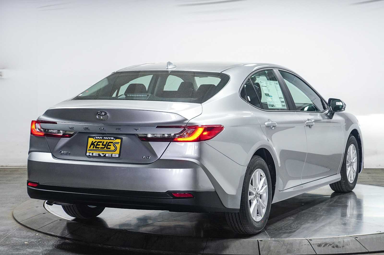 Thumbnail: 2025 Toyota Camry - 4