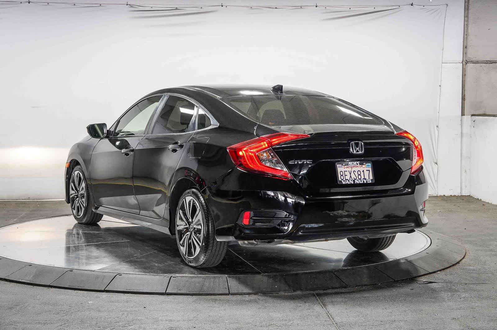 Thumbnail: 2018 Honda Civic - 2