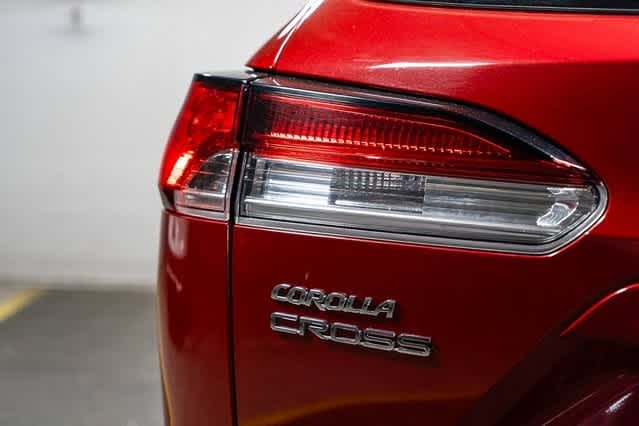 Thumbnail: 2022 Toyota Corolla Cross - 12